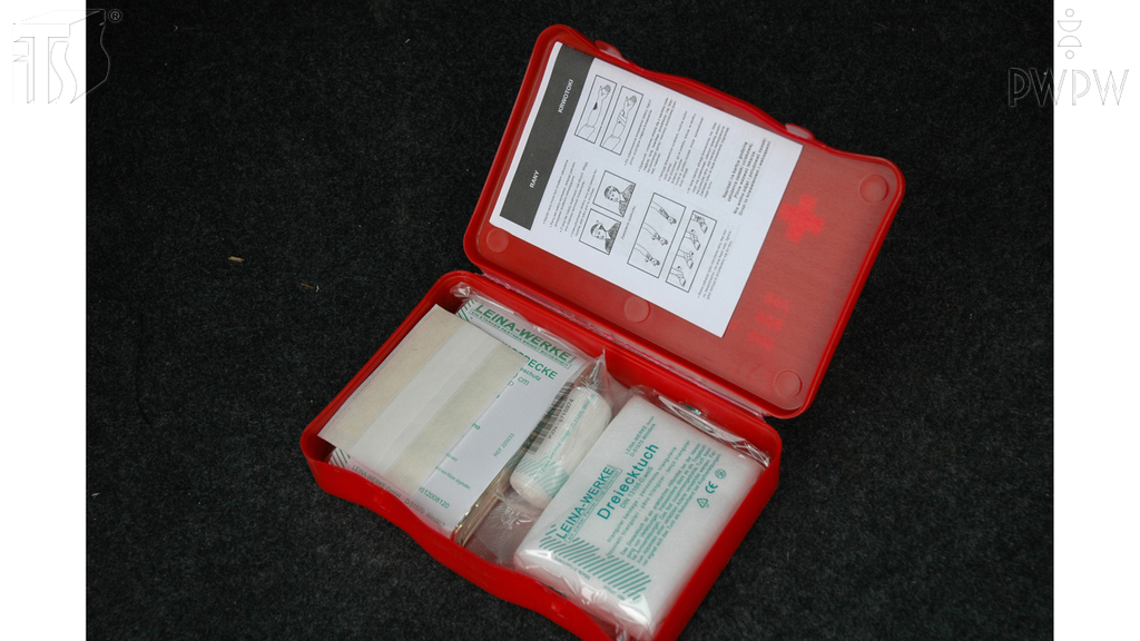 Material zur Frage: Gehört der Verbandkasten zur Pflichtausstattung jedes Kraftfahrzeugs?
