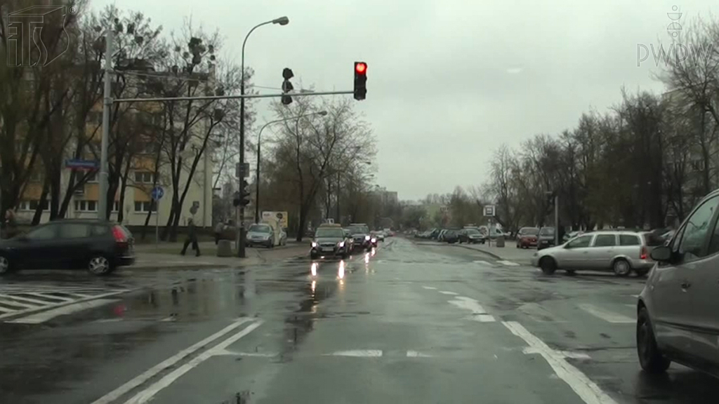 Material zur Frage: Wie werden Sie auf einer glatten Straßendecke bremsen?