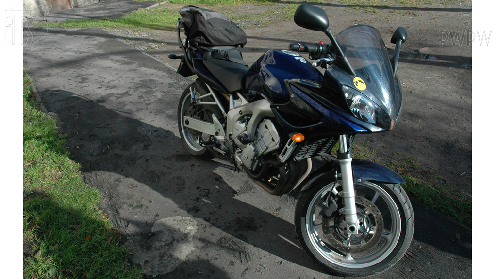 Materiał do pytania: Na co, przede wszystkim, musisz zwrócić uwagę podczas mocowania ładunku przewożonego motocyklem?