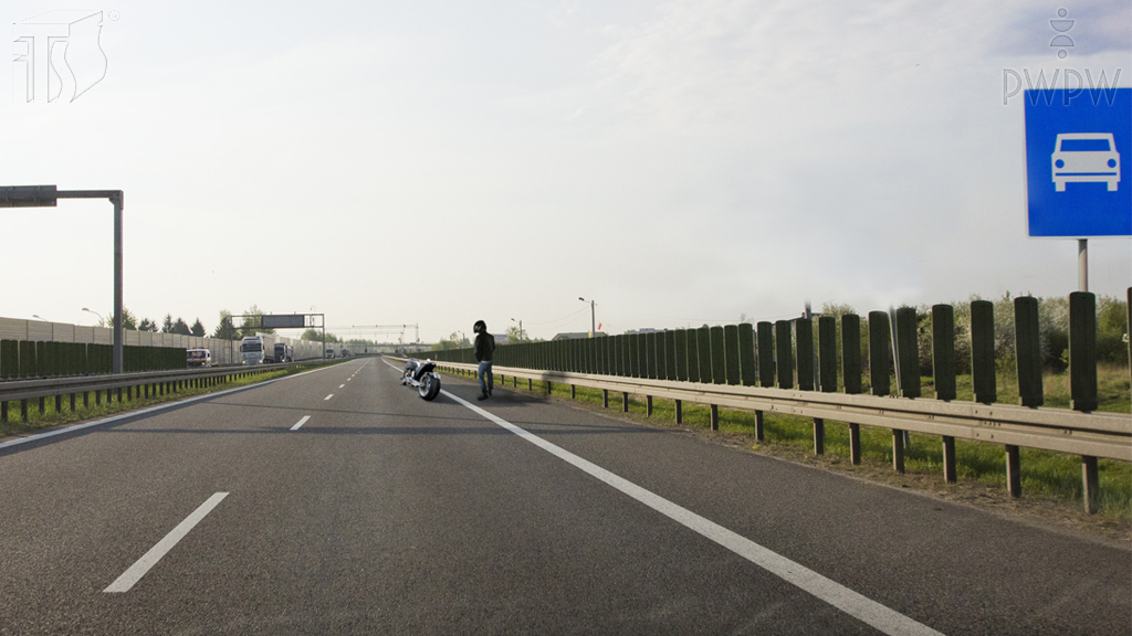 Materiał do pytania: Czy w tej sytuacji masz obowiązek przestawić uszkodzony motocykl na pas awaryjny?