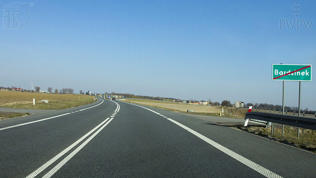 Materiał do pytania: Czy ten znak oznacza wyjazd z obszaru zabudowanego?